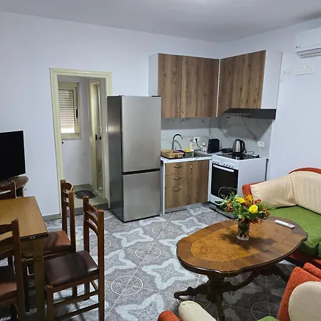 Ferienhaus Revi 1 *